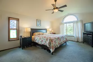 W204N4833 Lannon Rd, Menomonee Falls, WI 53051 - Photo 24