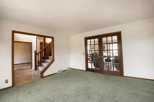 W204N4833 Lannon Rd, Menomonee Falls, WI 53051 - Photo 6