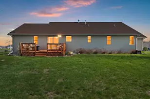 6732 Apple Blossom Ln, Wrightstown, WI 54126 - Photo 32