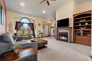 6732 Apple Blossom Ln, Wrightstown, WI 54126 - Photo 10