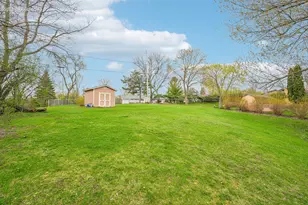 21715 Hillcrest Dr, Brookfield, WI 53186 - Photo 32