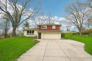 21715 Hillcrest Dr, Brookfield, WI 53186 - Photo 36