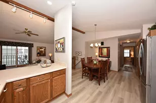 810 Rockingham Ct, West Bend, WI 53090 - Photo 10