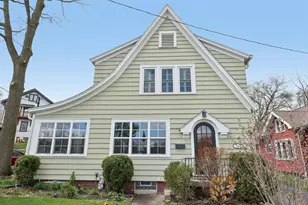 208 Oakland Ave, Waukesha, WI 53186 - Photo 26