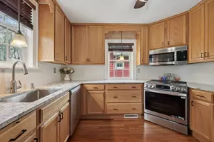 208 Oakland Ave, Waukesha, WI 53186 - Photo 40