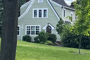 208 Oakland Ave, Waukesha, WI 53186 - Photo 66