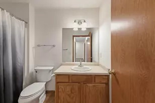 885 Cumberland Ln, Port Washington, WI 53074 - Photo 24