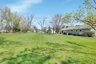 W332N5447 Solveson Dr, Merton, WI 53058 - Photo 36