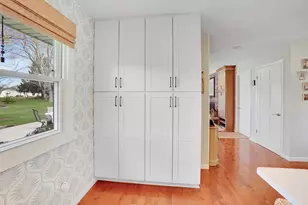 W332N5447 Solveson Dr, Merton, WI 53058 - Photo 8