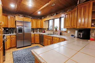 29134 White Oak Ln, Racine, WI 53185 - Photo 10