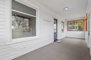 140 Spring St, Waukesha, WI 53188 - Photo 40