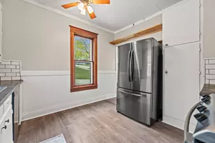 140 Spring St, Waukesha, WI 53188 - Photo 18
