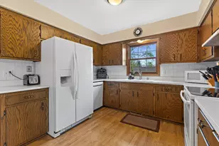 1254 Market Pl, Waukesha, WI 53189 - Photo 6