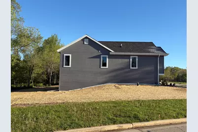 271  Cardinal Dr, Sullivan, WI 53178 - Photo 4