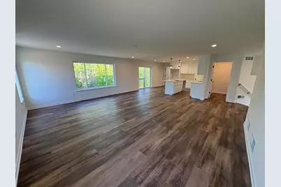 271  Cardinal Dr, Sullivan, WI 53178 - Photo 12