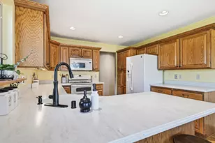 824 Briody St, Burlington, WI 53105 - Photo 12