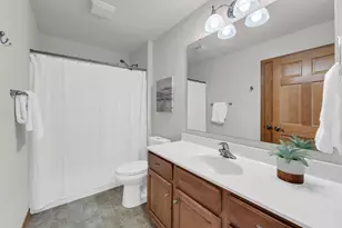 2844 Oakmont Dr, East Troy, WI 53120 - Photo 32