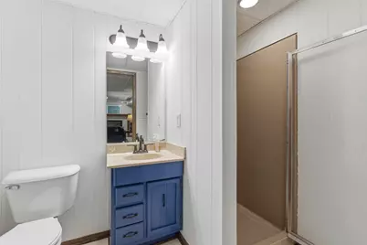 4550 W Thorncrest Dr, Franklin, WI 53132 - Photo 28