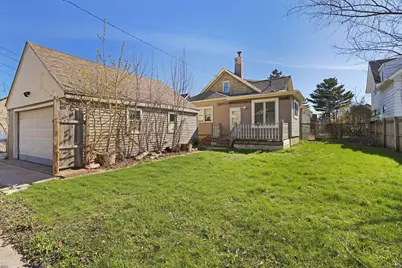2026 N Wisconsin St, Racine, WI 53402 - Photo 20