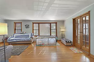 2026 N Wisconsin St, Racine, WI 53402 - Photo 2