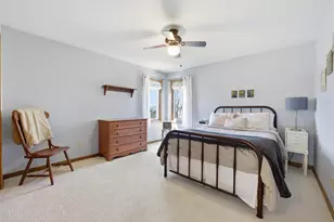 W136N6719 Claas Rd, Menomonee Falls, WI 53051 - Photo 20