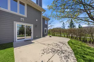 W136N6719 Claas Rd, Menomonee Falls, WI 53051 - Photo 44