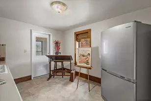 N86W16387 Appleton Ave, Menomonee Falls, WI 53051 - Photo 28