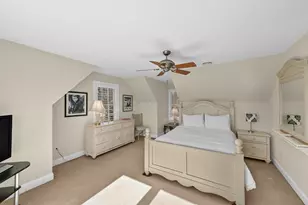 13300 N Silver Fox Dr, Mequon, WI 53097 - Photo 20
