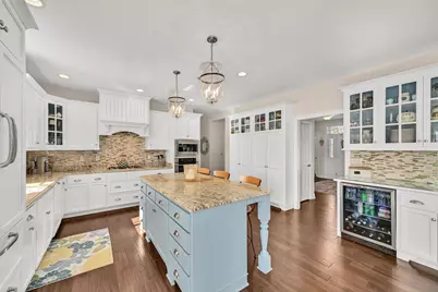 13300 N Silver Fox Dr, Mequon, WI 53097 - Photo 4