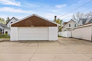 2135 Market St, La Crosse, WI 54601 - Photo 24