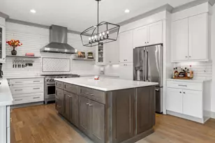1260 Deer Ct, Geneva, WI 53147 - Photo 16
