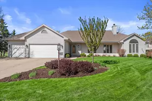 209 Green Valley Dr, Racine, WI 53406 - Photo 40