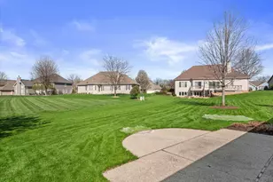 209 Green Valley Dr, Racine, WI 53406 - Photo 32