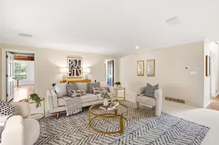9731 N Hilltop Ln, Mequon, WI 53092 - Photo 14