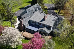 9731 N Hilltop Ln, Mequon, WI 53092 - Photo 10