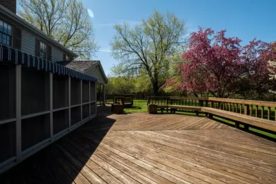 9731 N Hilltop Ln, Mequon, WI 53092 - Photo 68