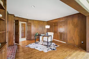 9731 N Hilltop Ln, Mequon, WI 53092 - Photo 38