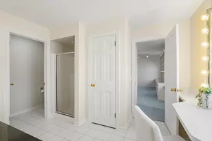 9731 N Hilltop Ln, Mequon, WI 53092 - Photo 62