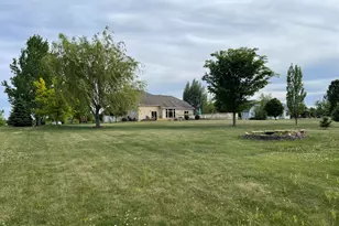 15328 Kingston Way, Racine, WI 53126 - Photo 12