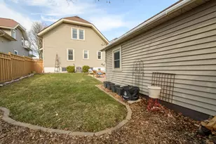 539 5th Ave, West Bend, WI 53095 - Photo 58