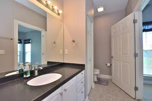 1530 Roxbury Way, Waukesha, WI 53186 - Photo 20