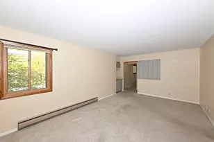 305 Cheviot Chase, Waukesha, WI 53186 - Photo 6