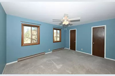 305  Cheviot Chase - #6, Waukesha, WI 53186 - Photo 18