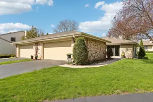 11013 N Elder Tree Ct, Mequon, WI 53092 - Photo 42