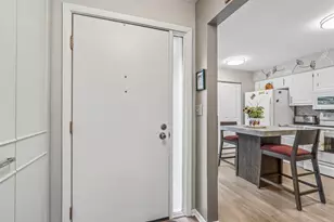 11013 N Elder Tree Ct, Mequon, WI 53092 - Photo 8