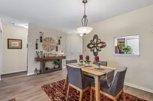 11013 N Elder Tree Ct, Mequon, WI 53092 - Photo 16