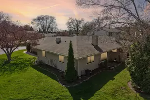 11013 N Elder Tree Ct, Mequon, WI 53092 - Photo 62