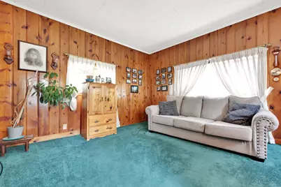 3326 S Lenox St, Milwaukee, WI 53207 - Photo 6