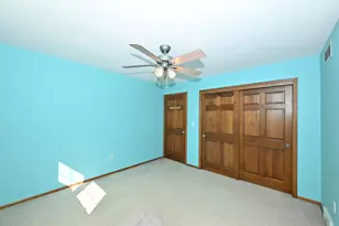 822 S Comanche Ln, Waukesha, WI 53188 - Photo 24
