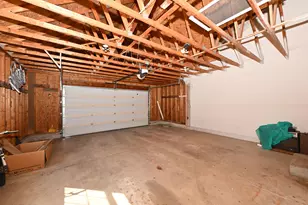 822 S Comanche Ln, Waukesha, WI 53188 - Photo 20